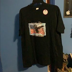 Land of the Brave Men’s Large Black Tee Shirt New